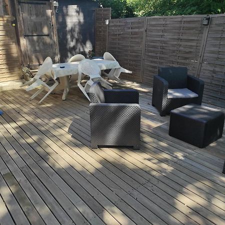 Apartement 'Les Lavandes" Rdc 2Ch - Terrasse Et Parking A Lurs Luaran gambar
